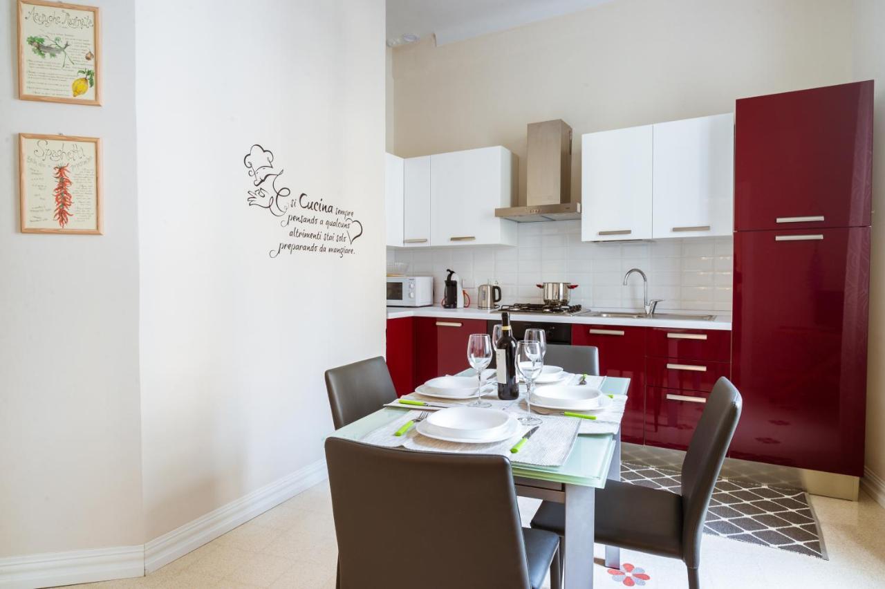Sanremo Grand Central Apartment Bagian luar foto