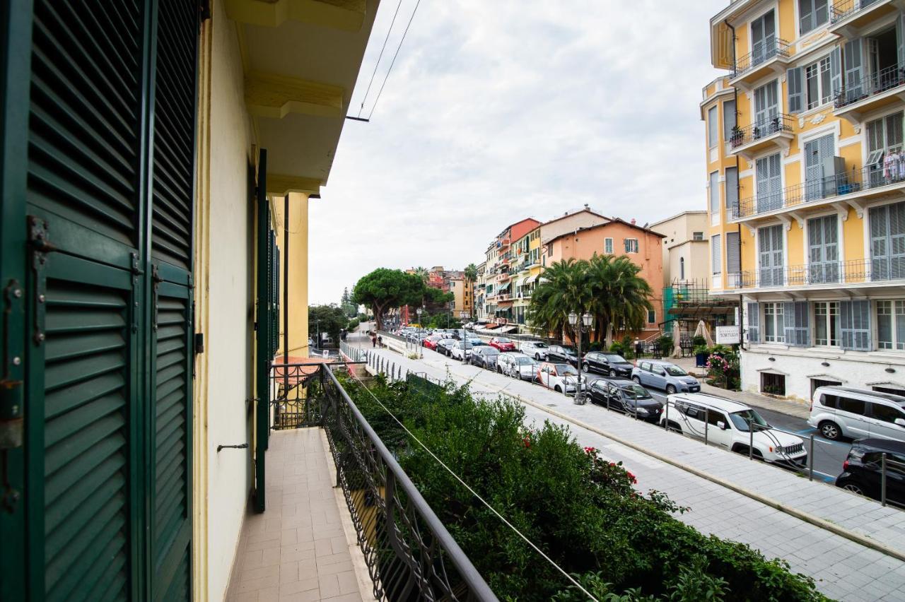 Sanremo Grand Central Apartment Bagian luar foto